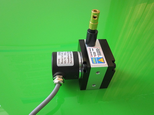 �������a��