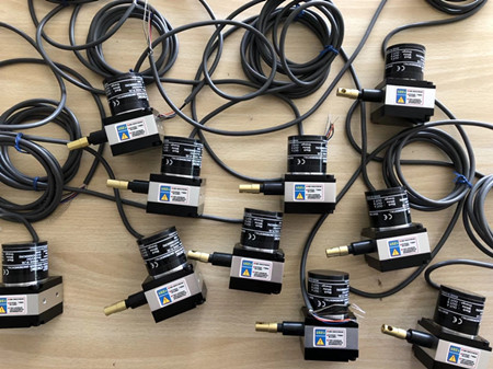 液壓破碎關斷門位移傳感器